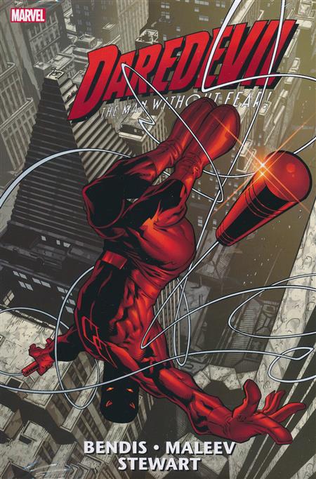 Daredevil by Brian Michael Bendis & Alex Maleev Omnibus Vol. 2 cover